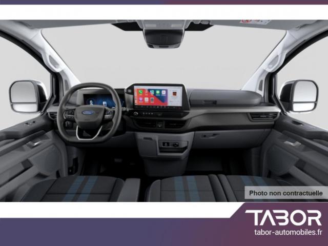 Ford Transit Custom image 2