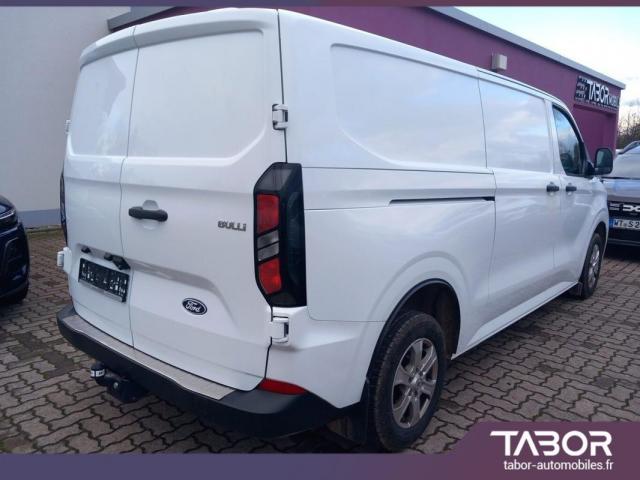 Ford Transit image 8
