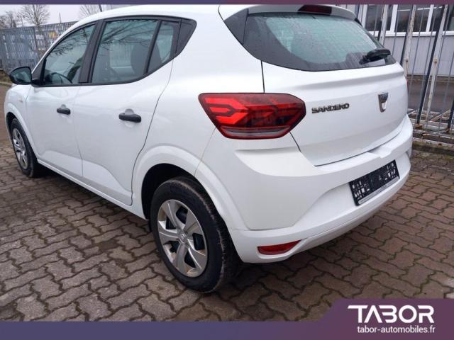 Dacia Sandero image 2