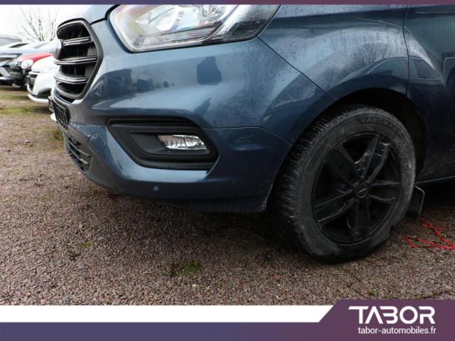 Ford Transit image 8