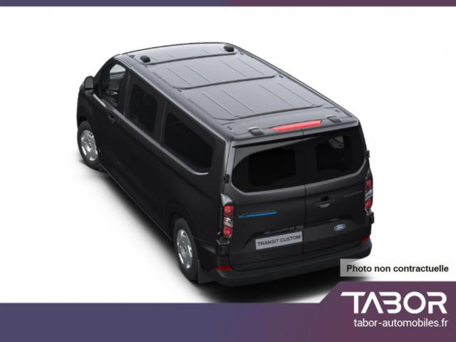 Ford Transit Custom image 3