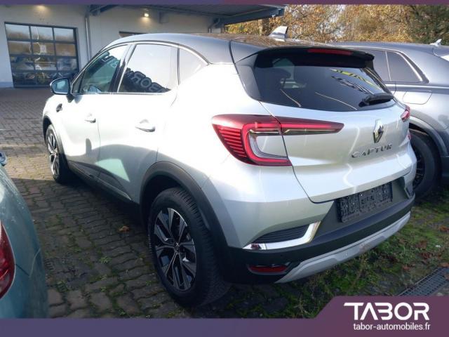 Renault Captur image 6