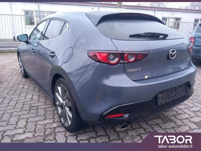 Mazda 3 image 5