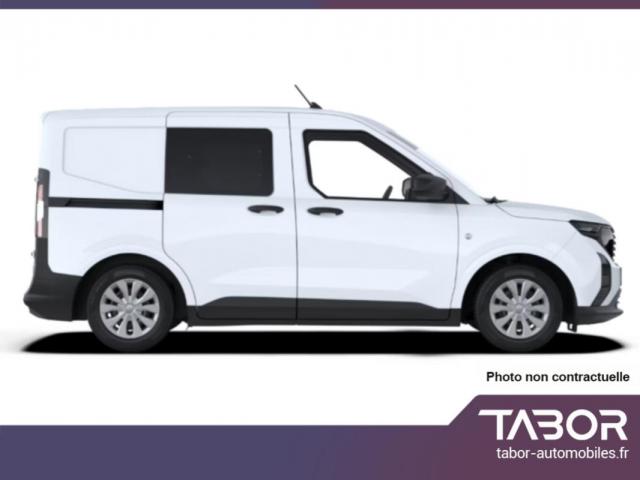 Ford Transit Courier image 9
