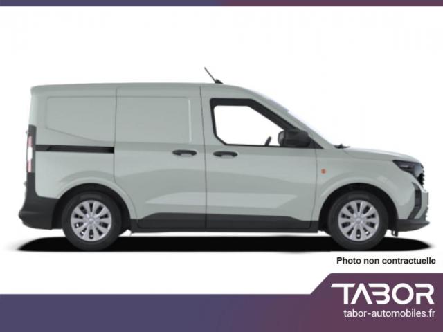 Ford Transit Courier image 9