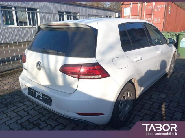 Volkswagen Golf image 3