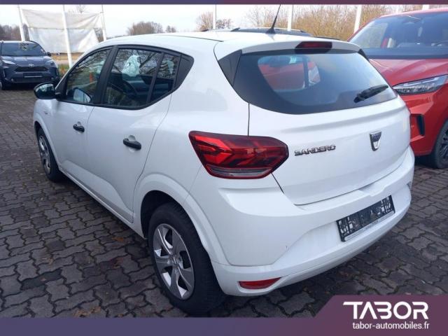 Dacia Sandero image 1