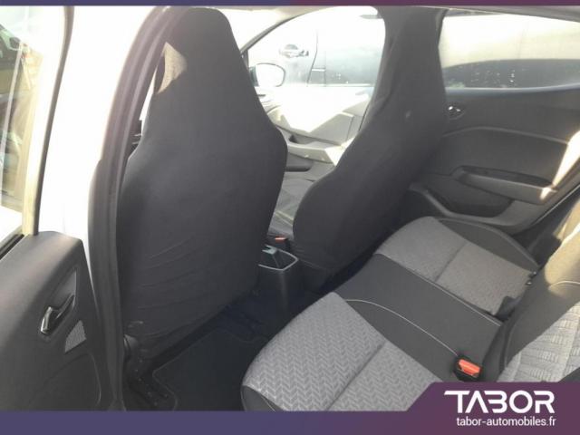 Renault Clio image 2