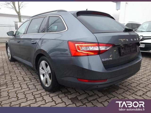 Skoda Superb image 9