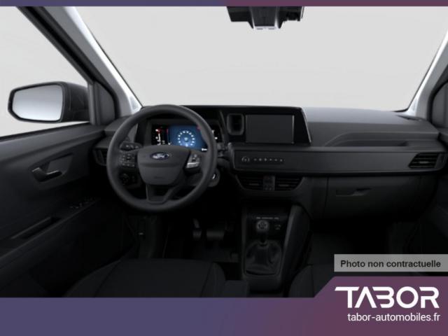 Ford Transit Courier image 7