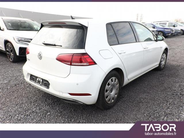 Volkswagen Golf image 8