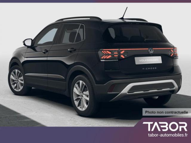 Volkswagen T-Cross image 2