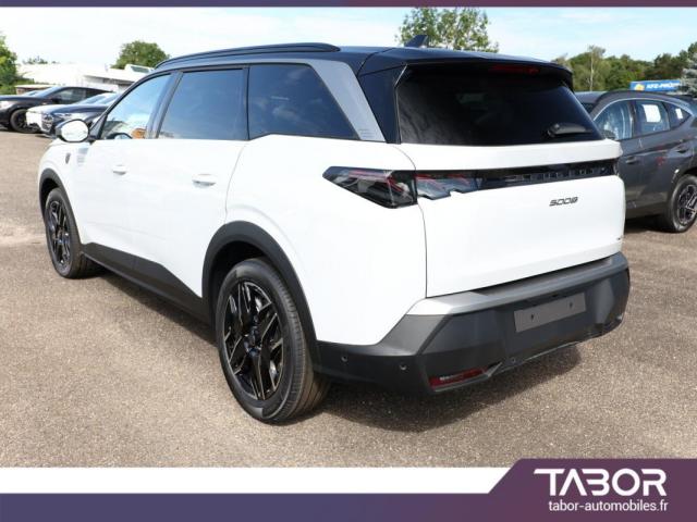 Peugeot 5008 image 1