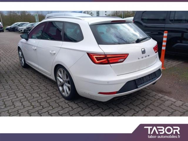 Seat Leon image 2