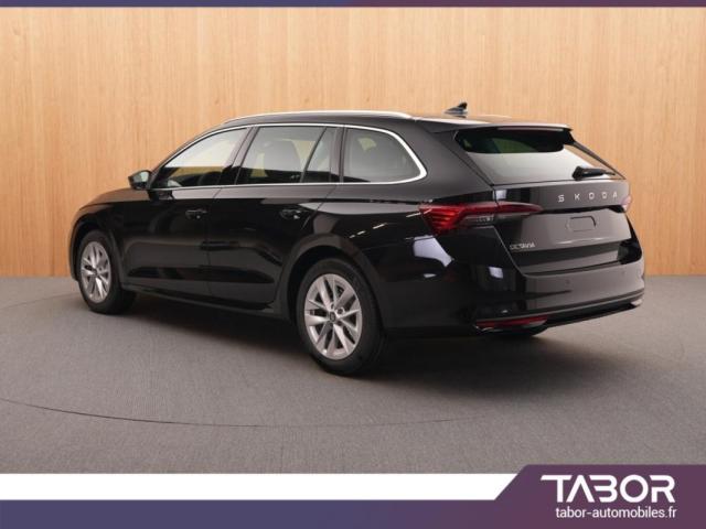Skoda Octavia image 8
