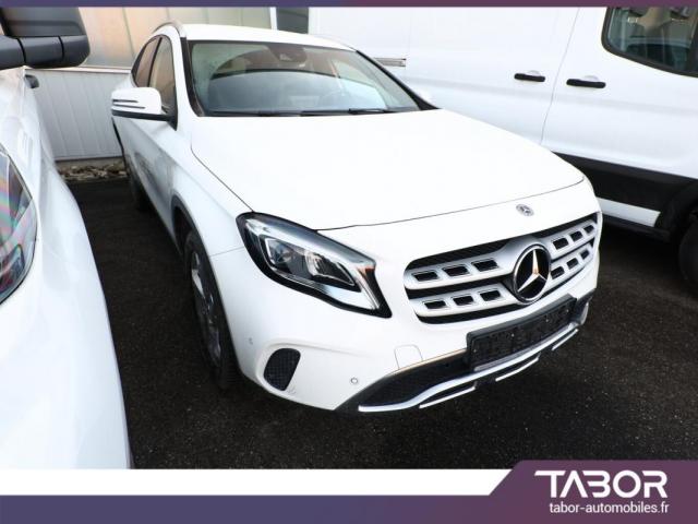 Mercedes Benz Gla image 9