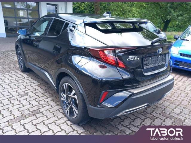 Toyota C-Hr image 8