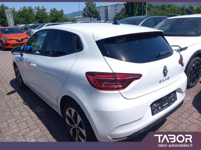 Renault Clio image 9