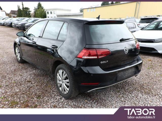 Volkswagen Golf image 9