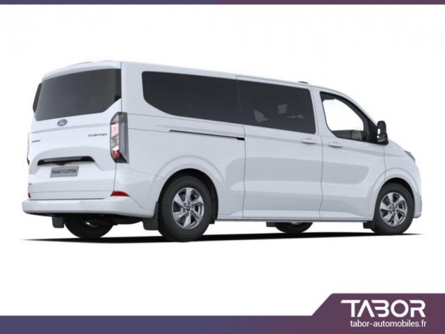 Ford Transit Custom image 2