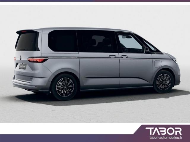 Volkswagen Multivan image 8