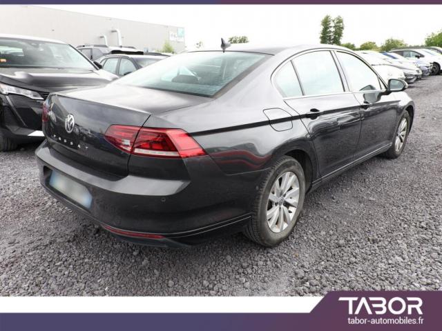 Volkswagen Passat image 4