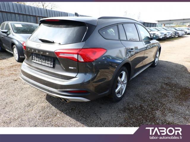 Ford Focus image 9