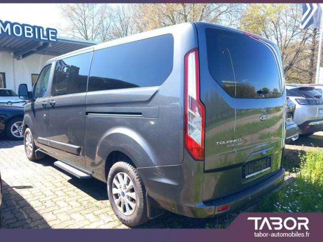 Ford Tourneo image 1