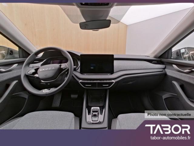 Skoda Octavia image 1