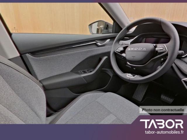Skoda Octavia image 3