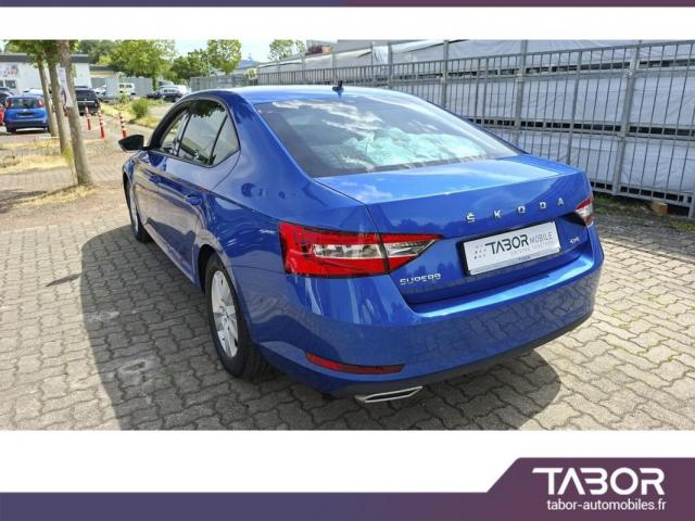 Skoda Superb image 2