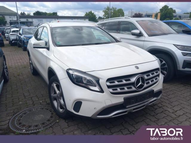 Mercedes Benz Gla image 2