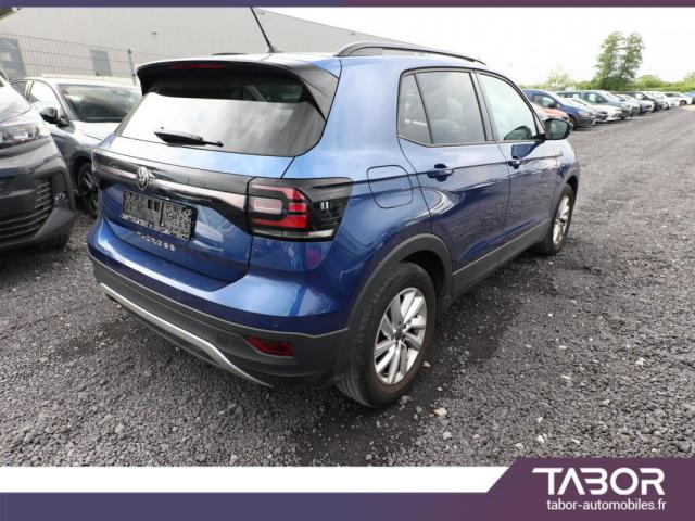 Volkswagen T-Cross image 2