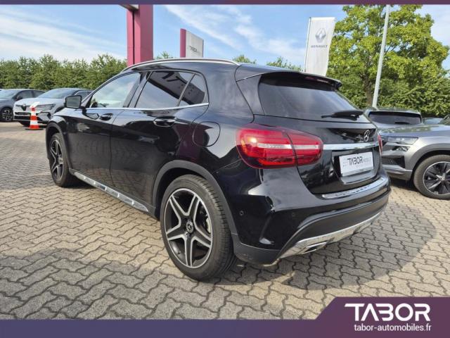 Mercedes Benz Gla image 2