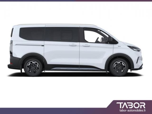 Ford Tourneo image 1