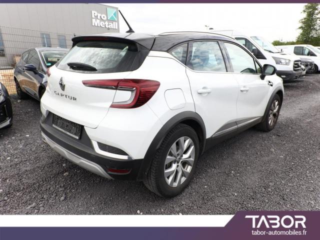 Renault Captur image 2