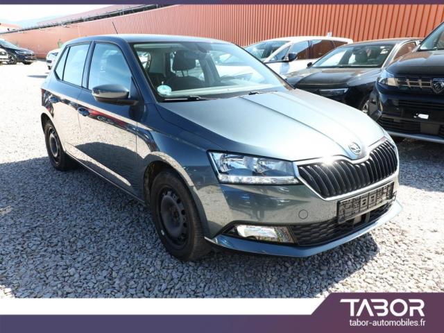 Skoda Fabia image 9