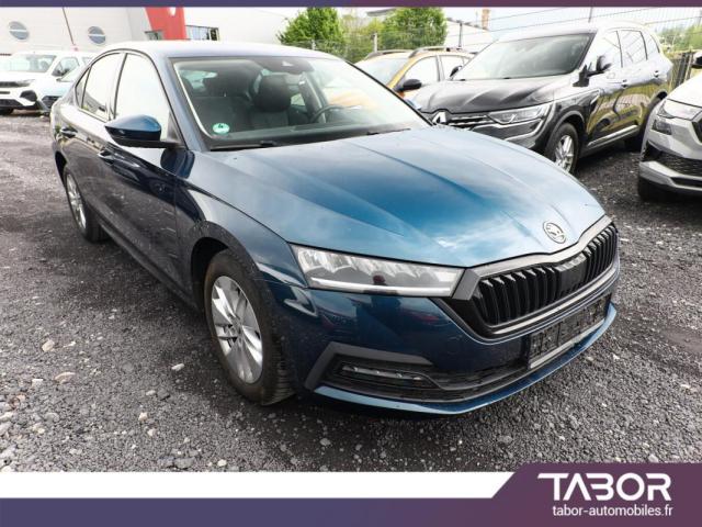 Skoda Octavia image 9