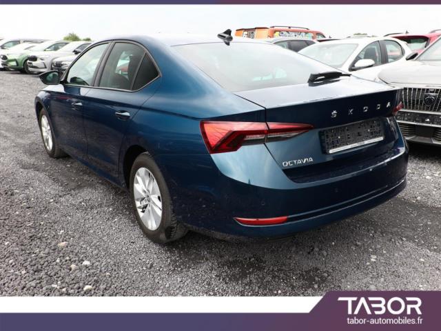Skoda Octavia image 3
