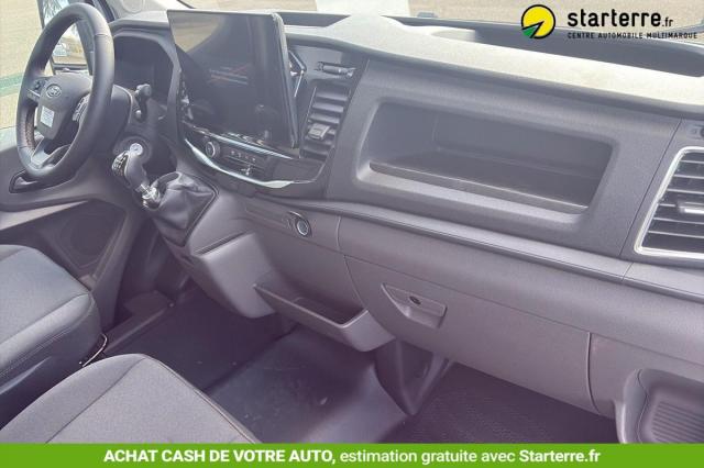 Ford Transit image 7