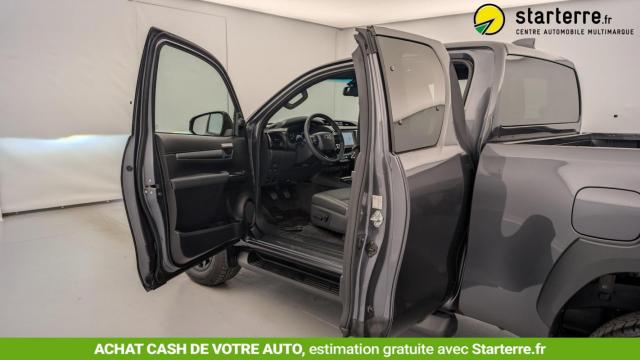 Toyota Hilux image 1