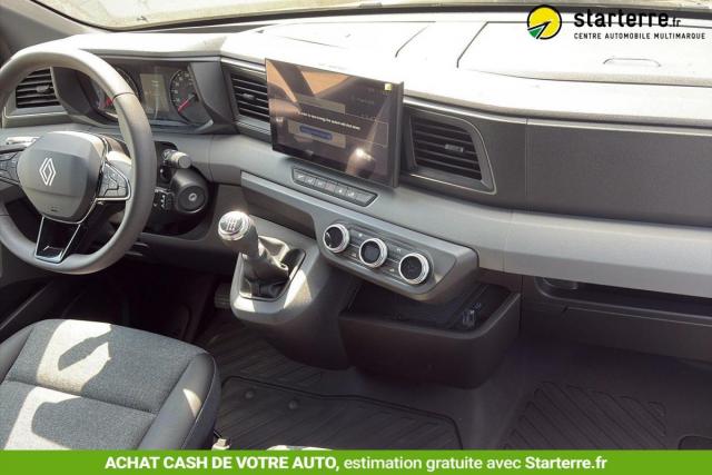 Renault Master image 2