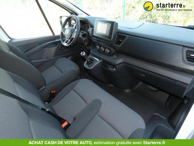 Renault Trafic image 1