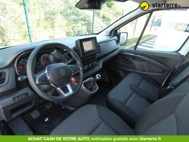 Renault Trafic image 8