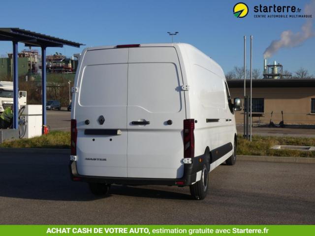 Renault Master image 2