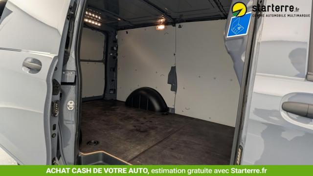 Mercedes Benz Vito image 6