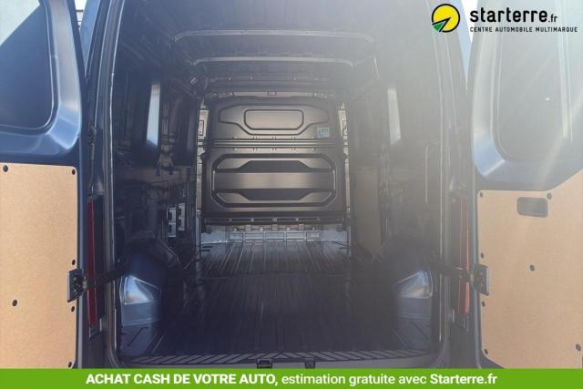 Renault Master image 2