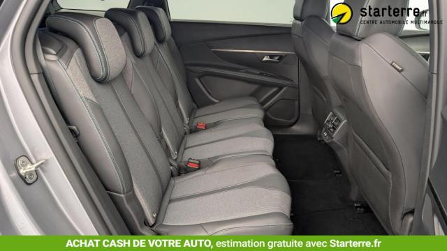 Peugeot 5008 image 1