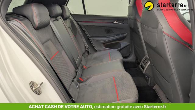 Volkswagen Golf image 9