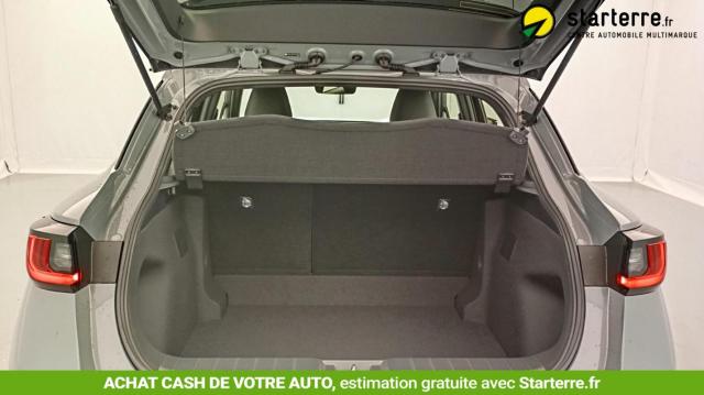 Lexus Lbx image 7